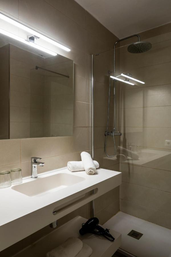 Apartamentos El Moro San Antonio  Luaran gambar