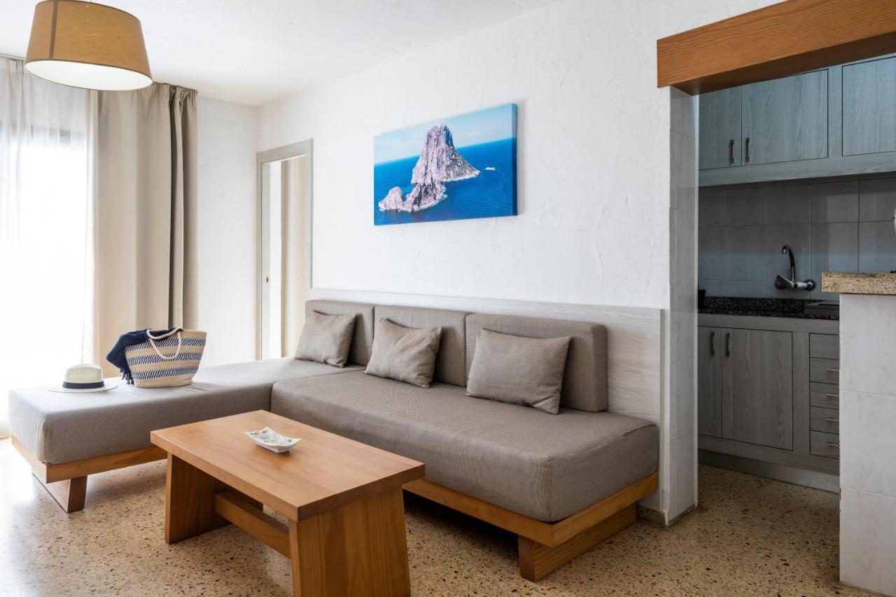 Apartamentos El Moro San Antonio  Luaran gambar