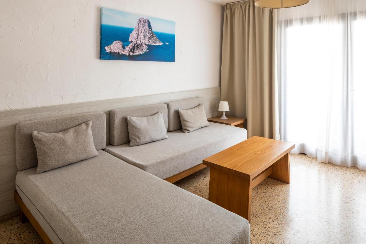 Apartamentos El Moro San Antonio  Luaran gambar