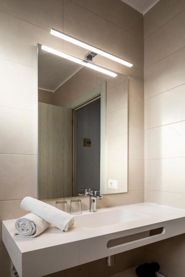 Apartamentos El Moro San Antonio  Luaran gambar