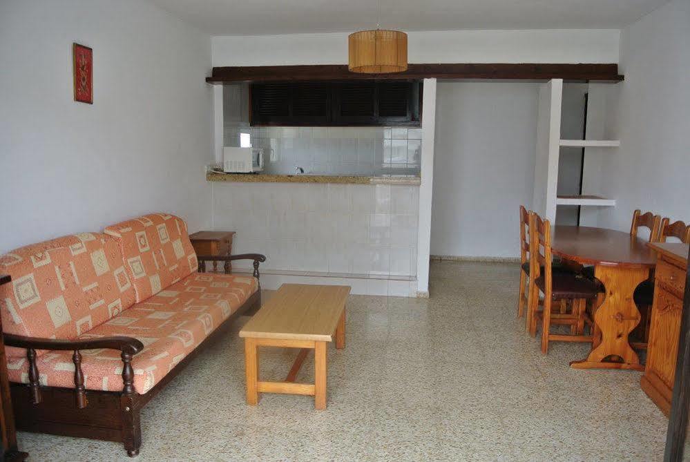 Apartamentos El Moro San Antonio  Luaran gambar